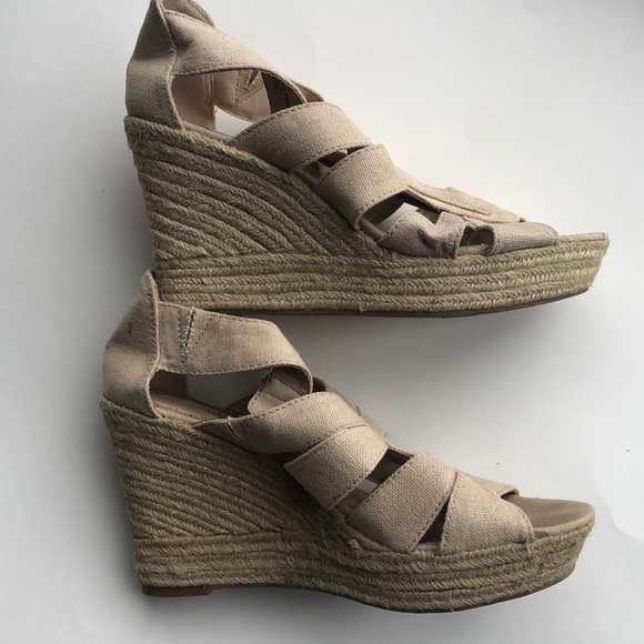 Espadrille Wedges🌸 - Picture 5 of 7